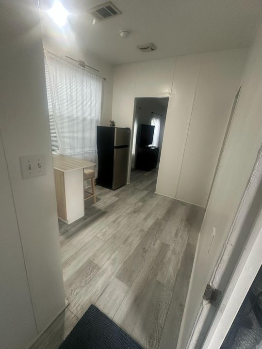 For Sale: $115,000 (3 beds, 3 baths, 1420 Square Feet)