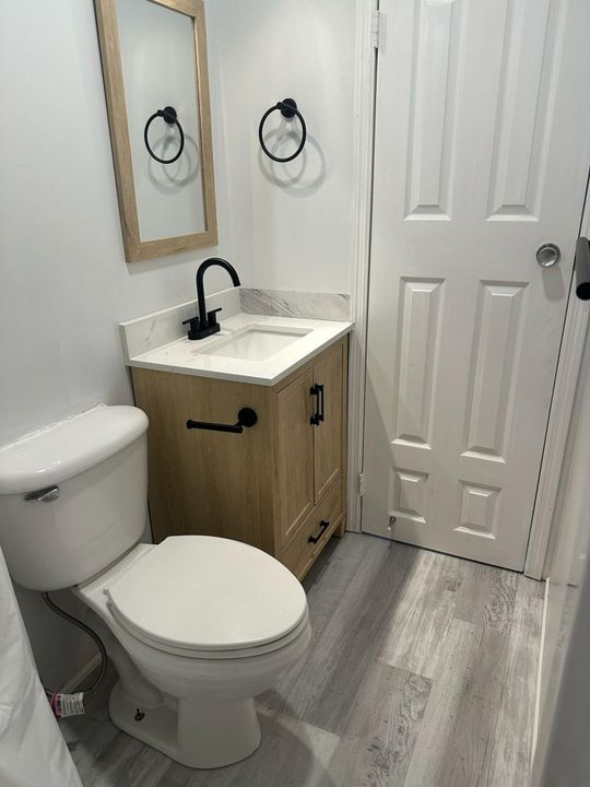 For Sale: $115,000 (3 beds, 3 baths, 1420 Square Feet)