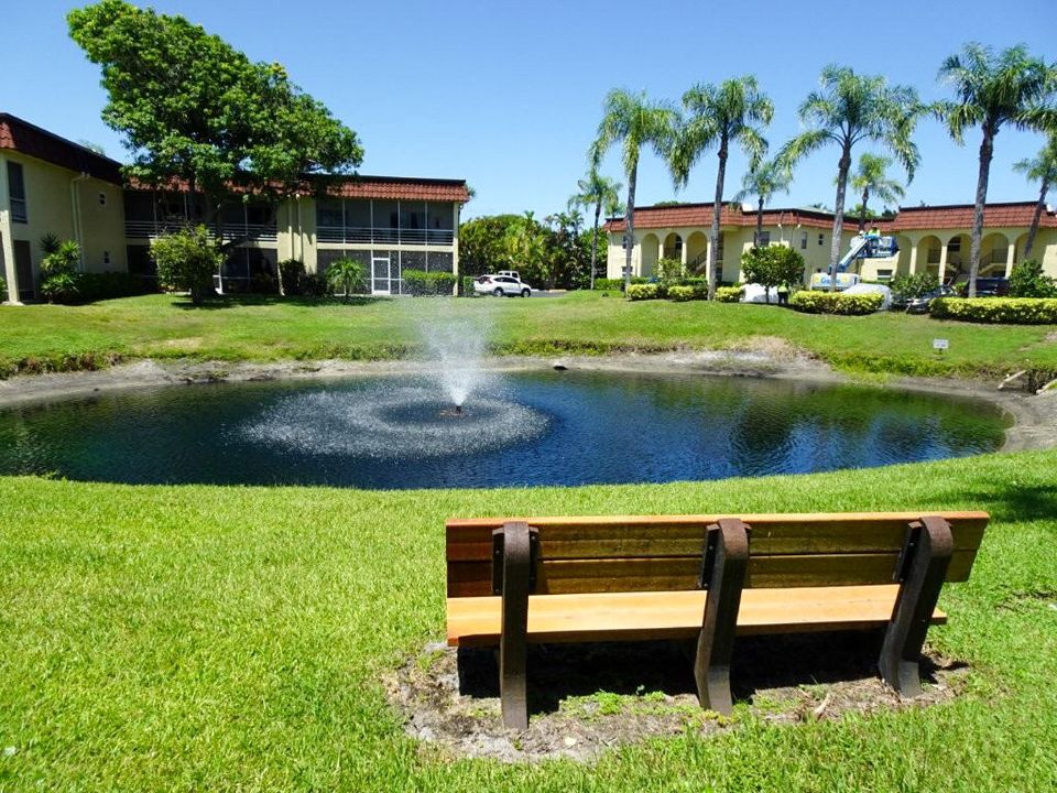 待售: $306,000 (2 贝兹, 2 浴室, 1240 平方英尺)