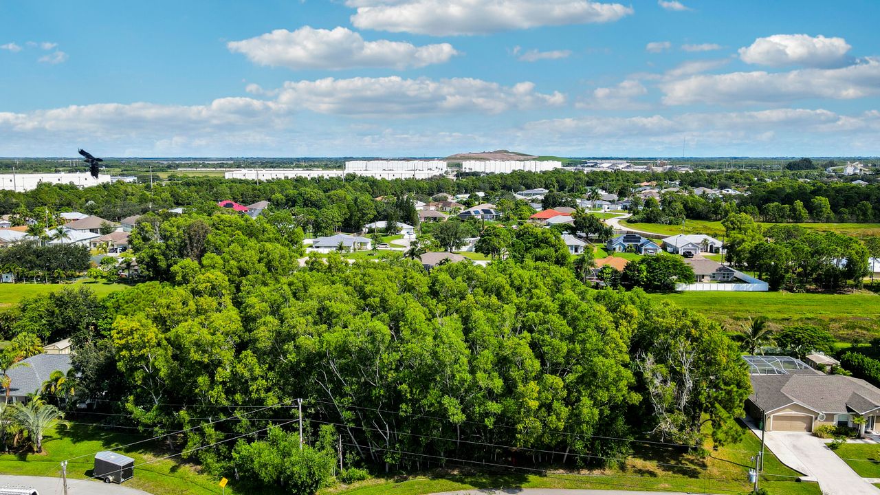 合同活跃: $159,000 (0 贝兹, 0 浴室, 0 平方英尺)