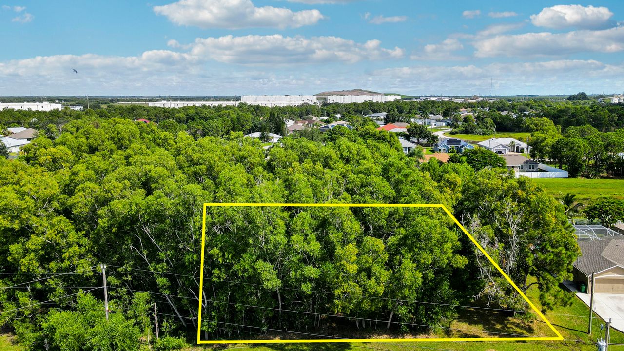 合同活跃: $159,000 (0 贝兹, 0 浴室, 0 平方英尺)