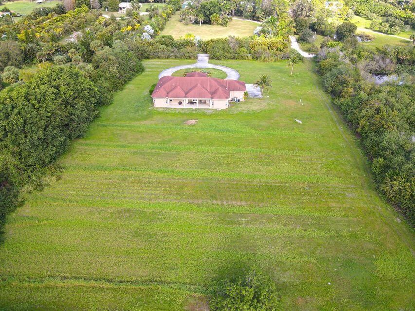 出租: $5,300 (5 贝兹, 4 浴室, 4619 平方英尺)