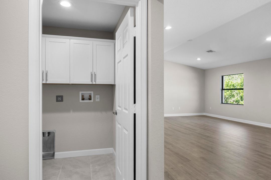 En Venta: $289,000 (3 camas, 2 baños, 1753 Pies cuadrados)