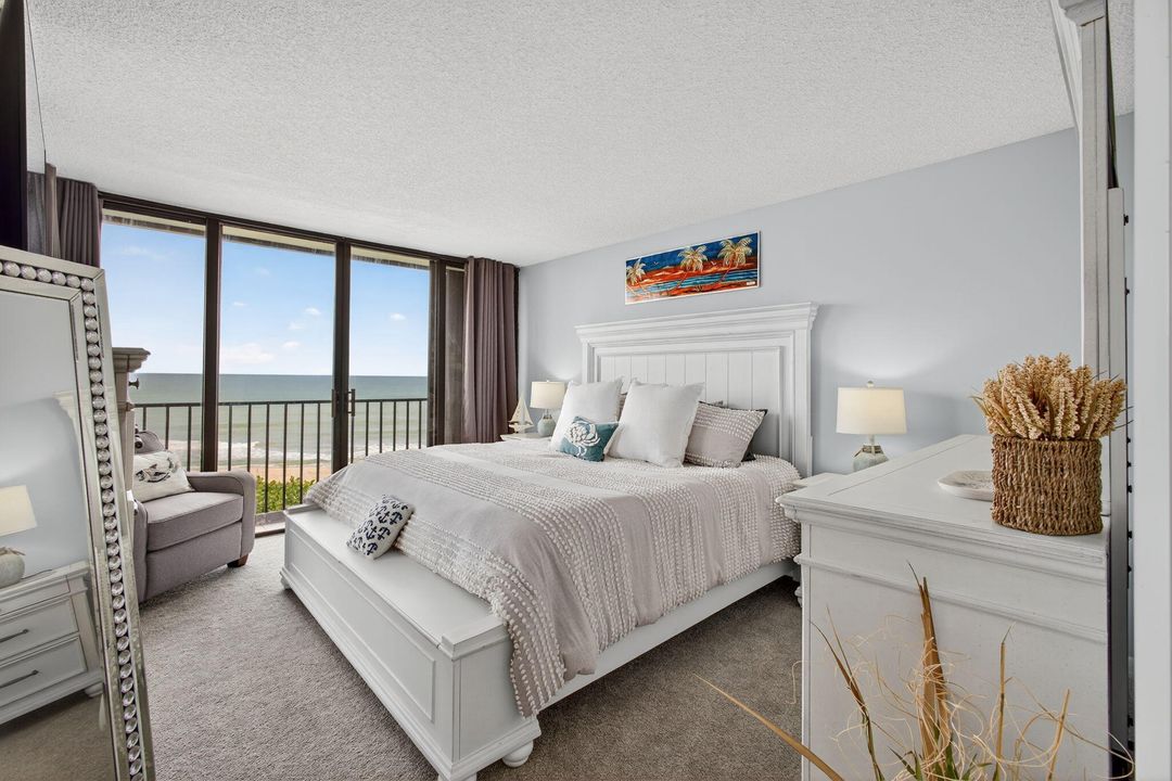 For Sale: $599,000 (2 beds, 2 baths, 1209 Square Feet)