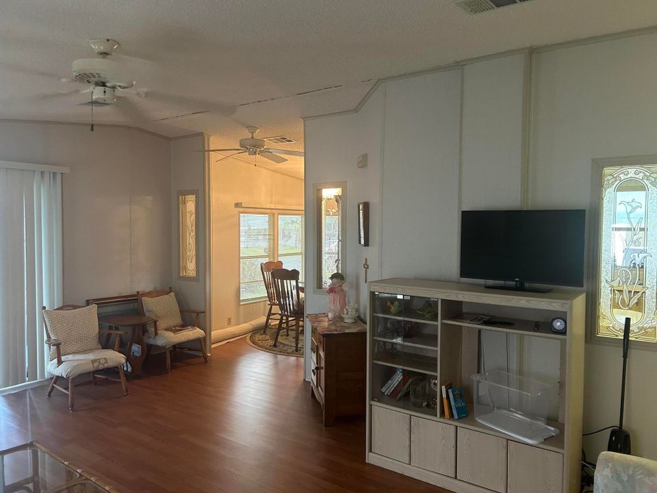 En Venta: $39,995 (2 camas, 2 baños, 1248 Pies cuadrados)