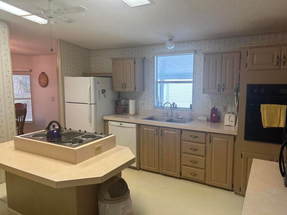 En Venta: $39,995 (2 camas, 2 baños, 1248 Pies cuadrados)