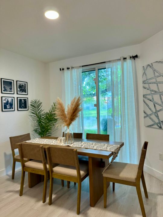 待售: $397,900 (3 贝兹, 2 浴室, 1437 平方英尺)