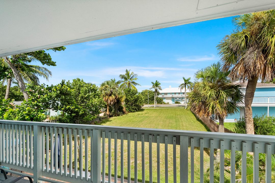 合同活跃: $1,500 (1 贝兹, 1 浴室, 800 平方英尺)