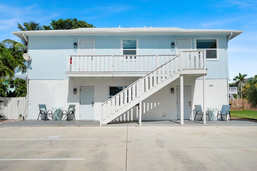 合同活跃: $1,500 (1 贝兹, 1 浴室, 800 平方英尺)