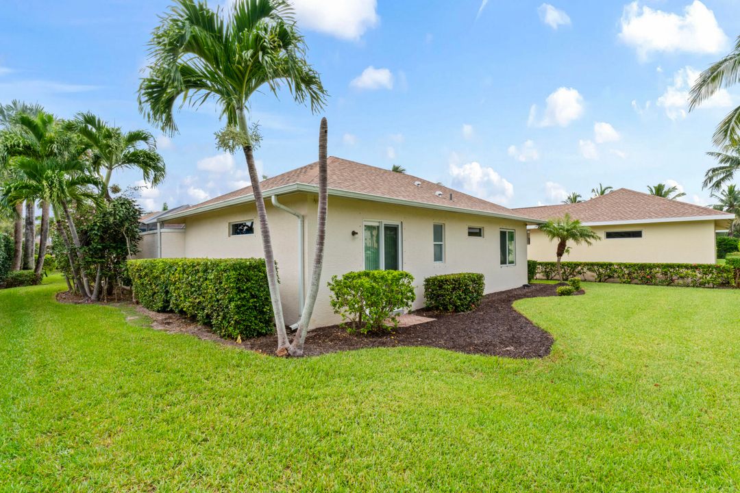 合同活跃: $485,000 (3 贝兹, 3 浴室, 1870 平方英尺)