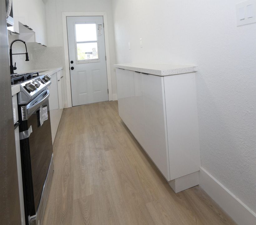 En Venta: $125,000 (1 camas, 1 baños, 836 Pies cuadrados)