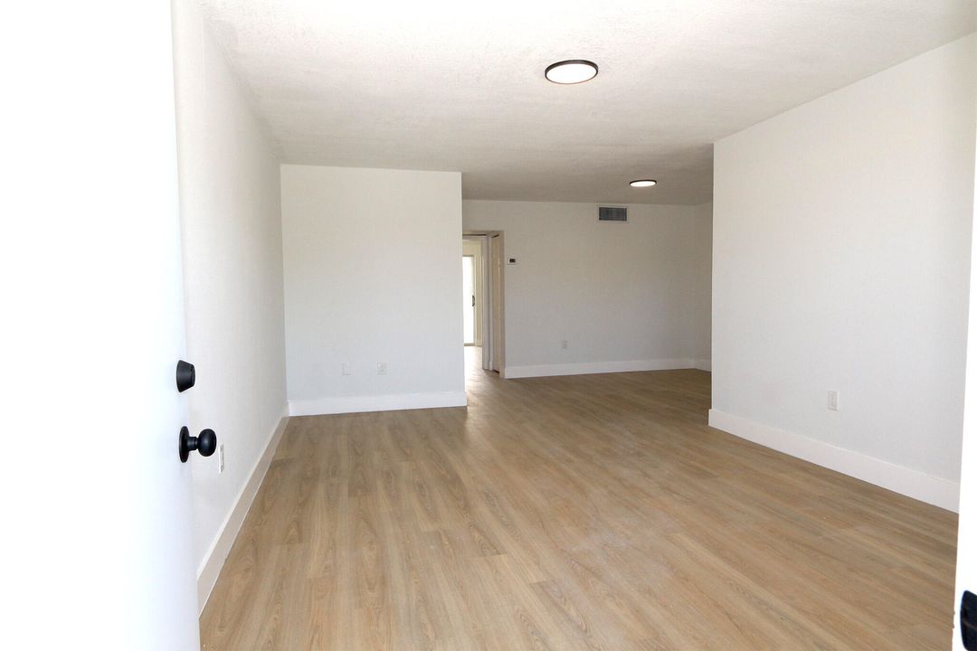 En Venta: $125,000 (1 camas, 1 baños, 836 Pies cuadrados)