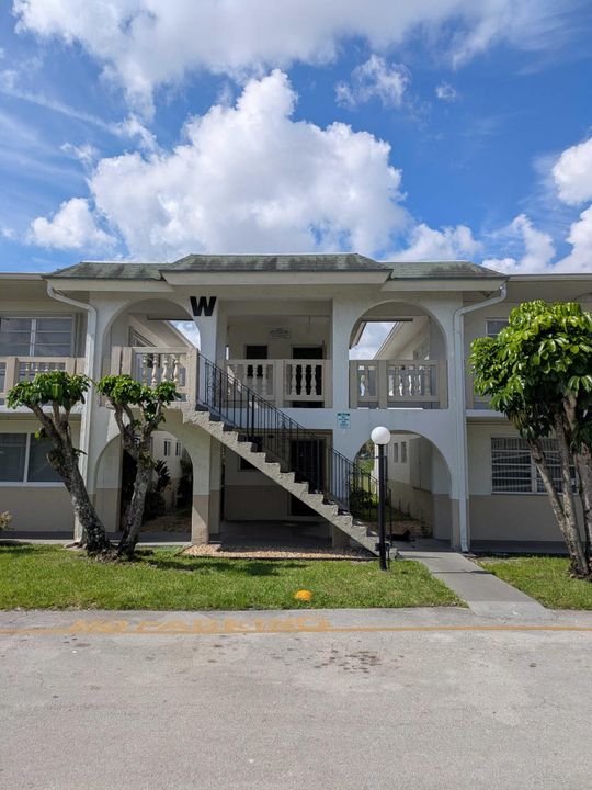 En Venta: $125,000 (1 camas, 1 baños, 836 Pies cuadrados)