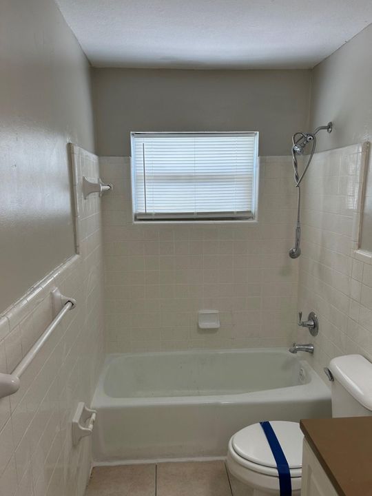 For Rent: $1,650 (2 beds, 1 baths, 784 Square Feet)