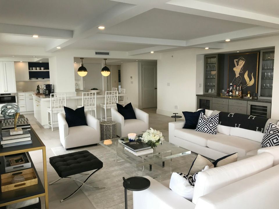 En Renta: $14,000 (3 camas, 2 baños, 2100 Pies cuadrados)