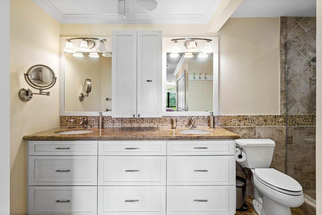 For Sale: $547,000 (3 beds, 2 baths, 1958 Square Feet)