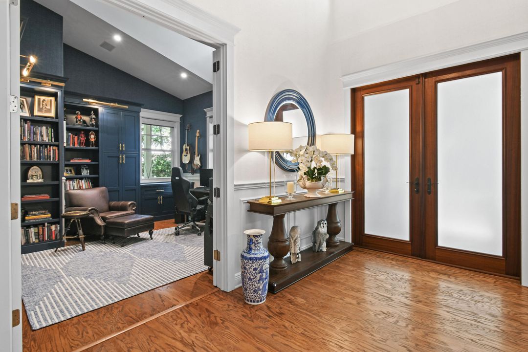 Activo con contrato: $3,200,000 (5 camas, 5 baños, 4814 Pies cuadrados)