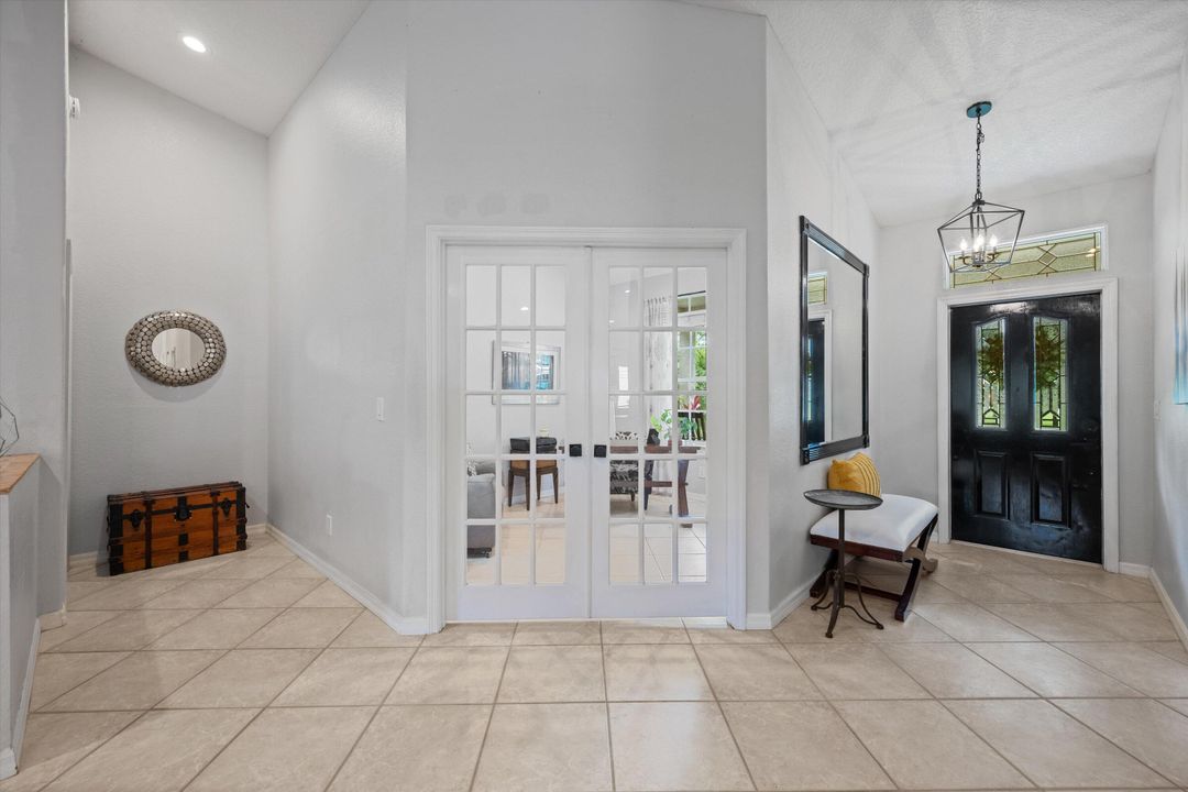 待售: $1,075,000 (5 贝兹, 3 浴室, 2663 平方英尺)