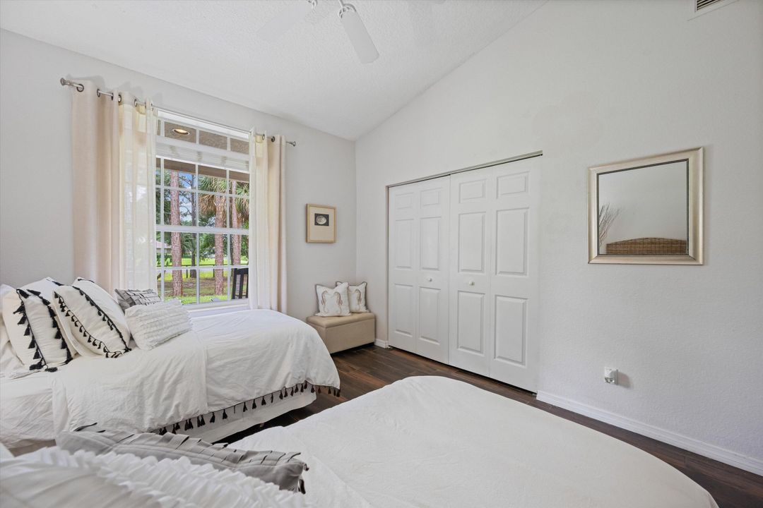 待售: $1,075,000 (5 贝兹, 3 浴室, 2663 平方英尺)