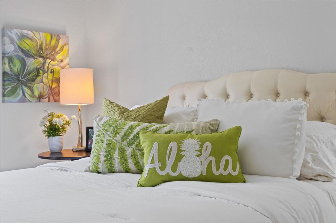 待售: $1,075,000 (5 贝兹, 3 浴室, 2663 平方英尺)