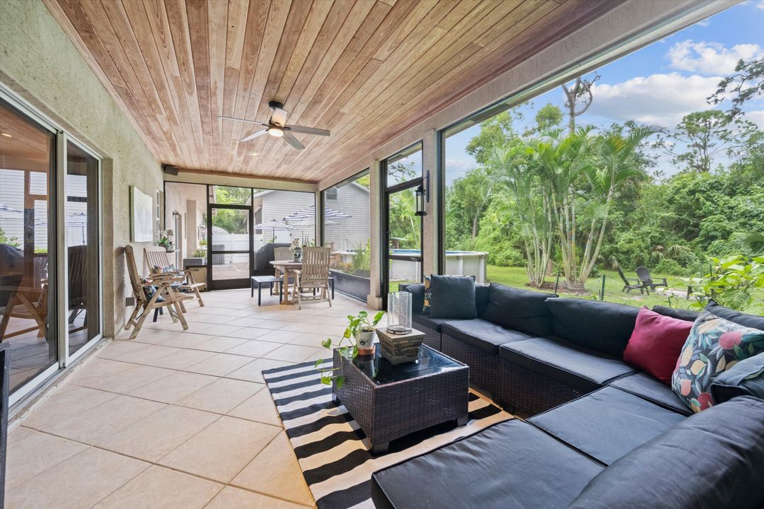 待售: $1,075,000 (5 贝兹, 3 浴室, 2663 平方英尺)