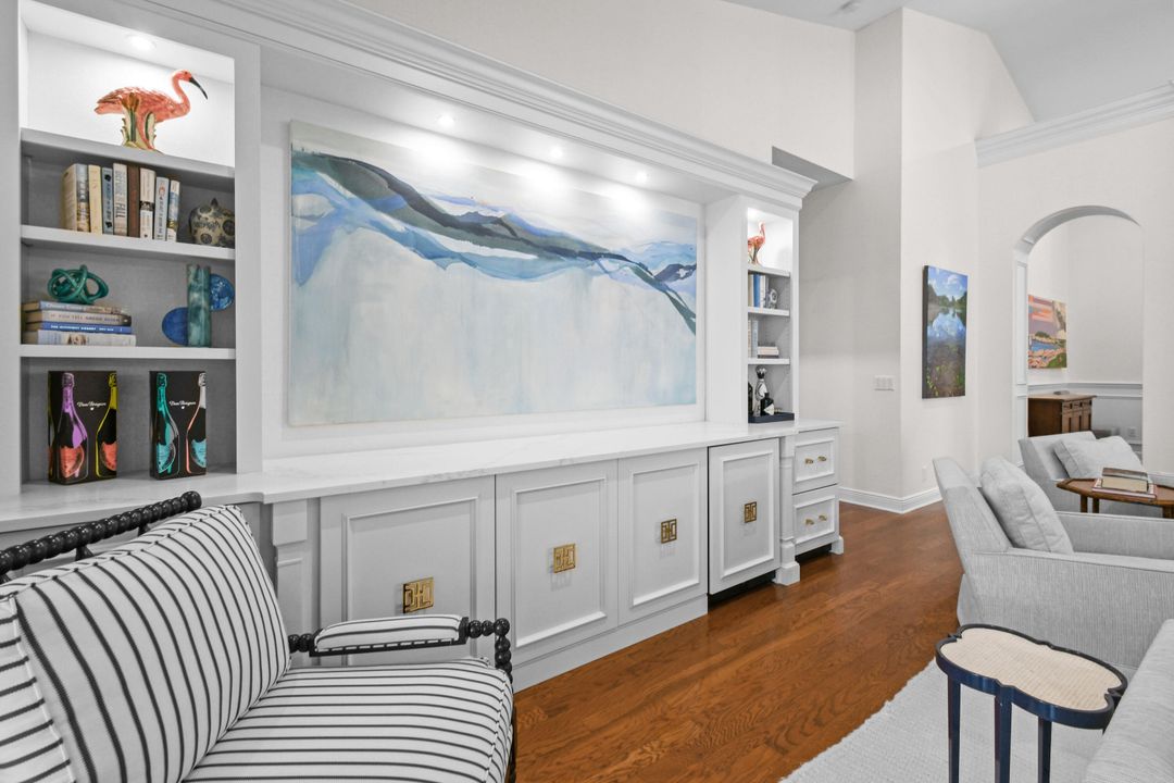 Activo con contrato: $3,200,000 (5 camas, 5 baños, 4814 Pies cuadrados)