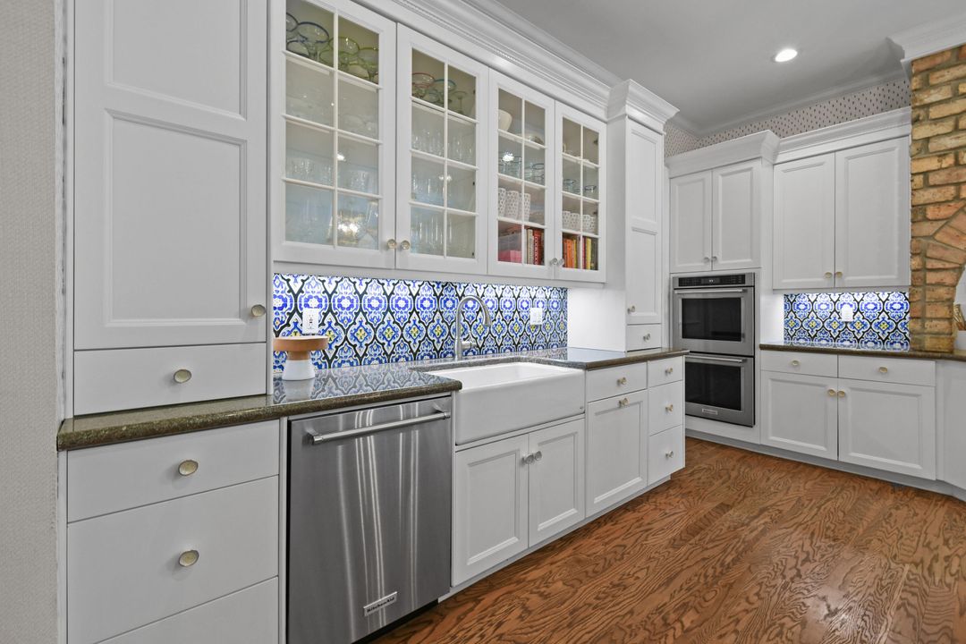 Activo con contrato: $3,200,000 (5 camas, 5 baños, 4814 Pies cuadrados)