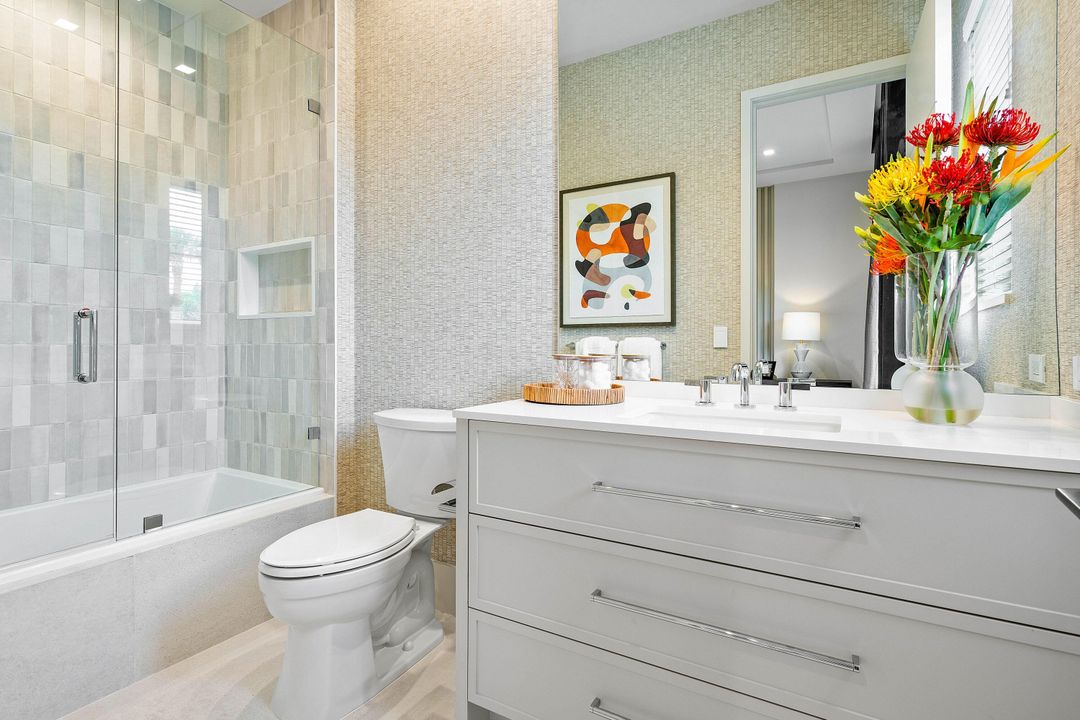 Под контрактом: $4,995,000 (4 спален, 4 ванн, 4131 Квадратных фут)