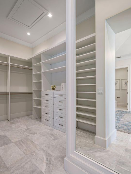 待售: $4,995,000 (4 贝兹, 4 浴室, 4232 平方英尺)