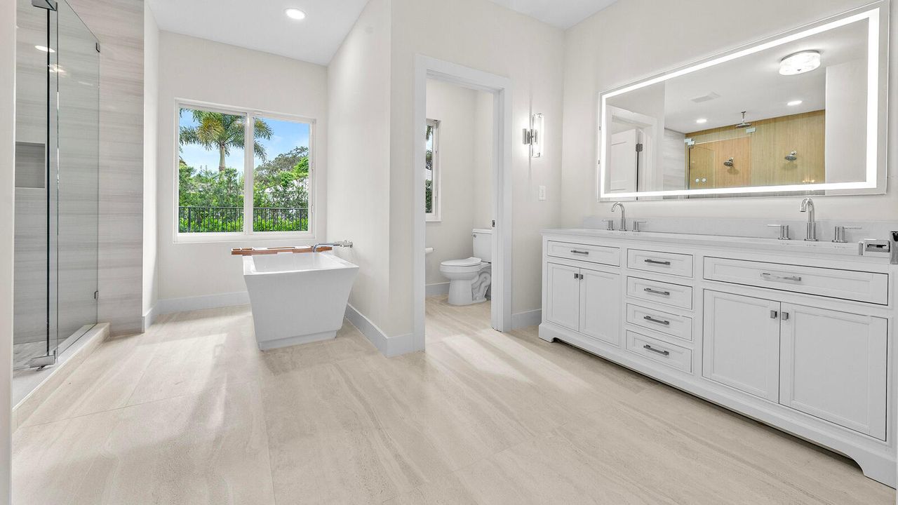 For Sale: $2,350,000 (4 beds, 4 baths, 3053 Square Feet)