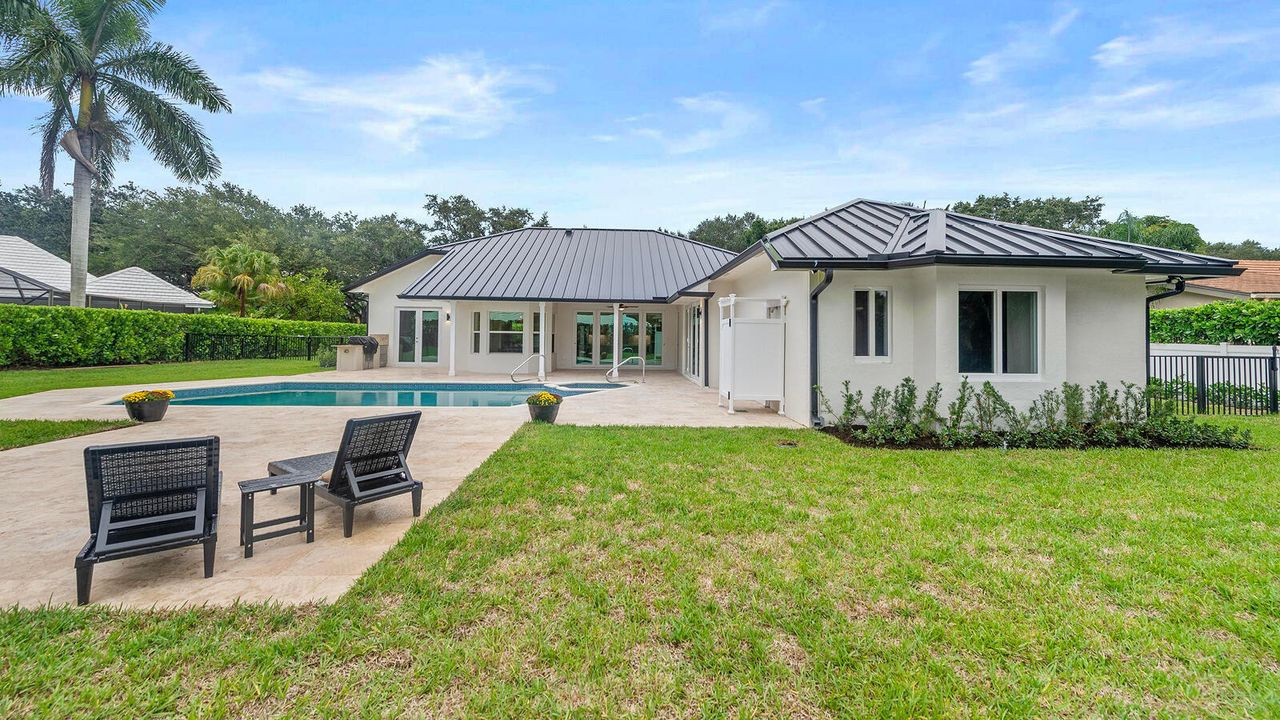 For Sale: $2,350,000 (4 beds, 4 baths, 3053 Square Feet)