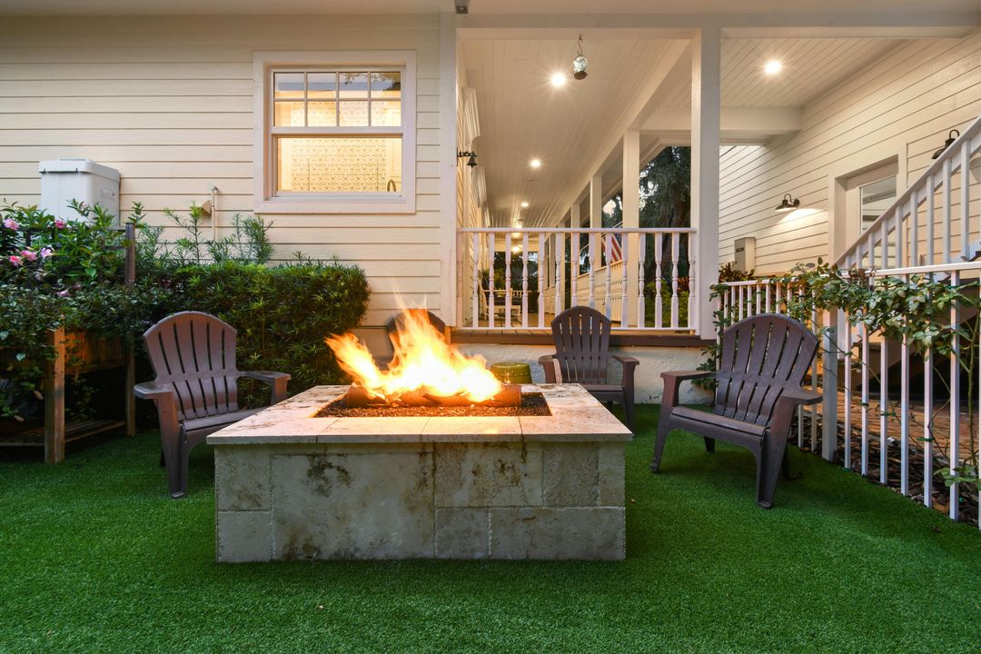 Activo con contrato: $3,200,000 (5 camas, 5 baños, 4814 Pies cuadrados)