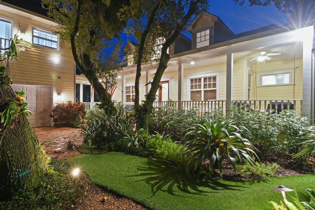 Activo con contrato: $3,200,000 (5 camas, 5 baños, 4814 Pies cuadrados)