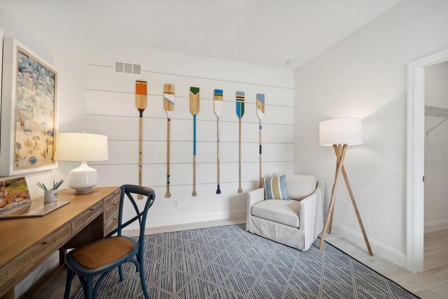 Под контрактом: $395,995 (2 спален, 2 ванн, 1572 Квадратных фут)