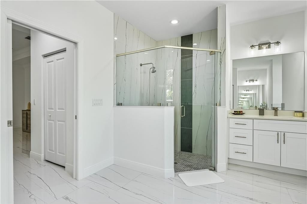 待售: $699,900 (4 贝兹, 3 浴室, 2995 平方英尺)