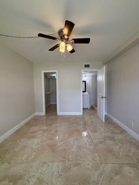 合同活跃: $2,200 (2 贝兹, 2 浴室, 857 平方英尺)