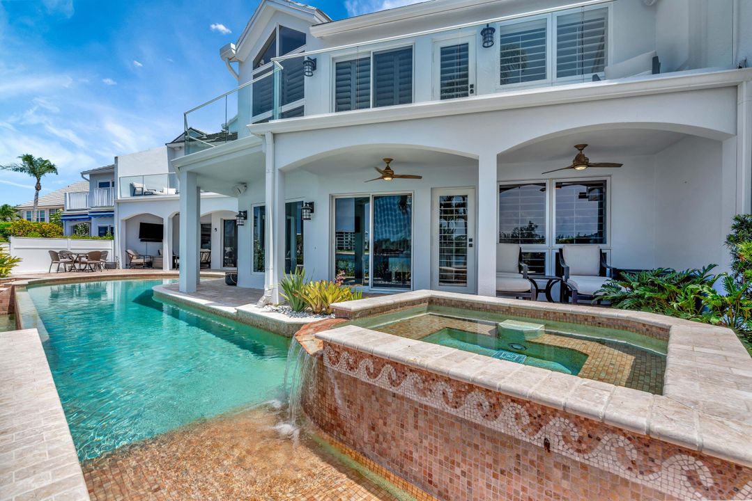 待售: $4,990,000 (6 贝兹, 4 浴室, 5200 平方英尺)