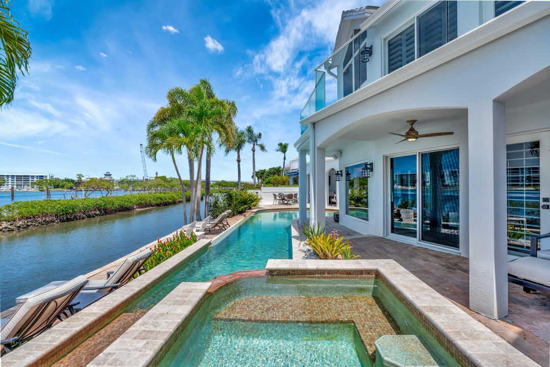 待售: $4,990,000 (6 贝兹, 4 浴室, 5200 平方英尺)