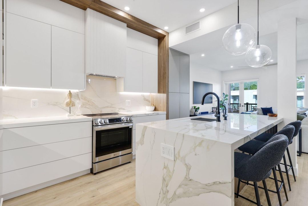 Active With Contract: $1,599,900 (2 beds, 2 baths, 2153 Square Feet)