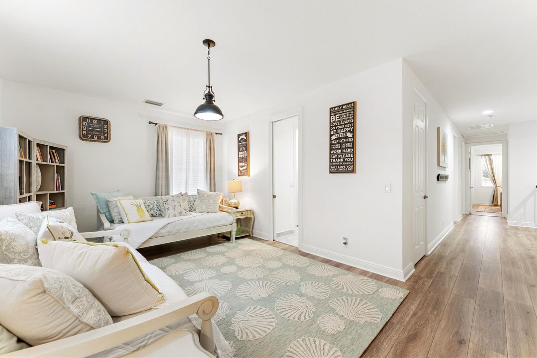 For Sale: $1,100,000 (5 beds, 4 baths, 4179 Square Feet)