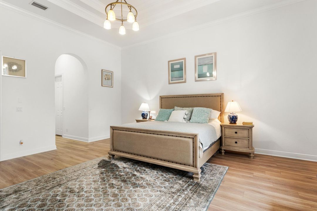 For Sale: $1,100,000 (5 beds, 4 baths, 4179 Square Feet)