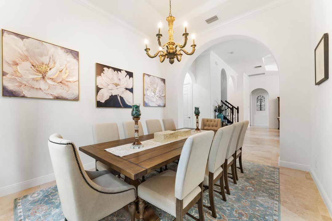 For Sale: $1,100,000 (5 beds, 4 baths, 4179 Square Feet)