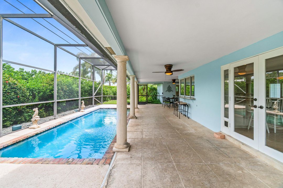 Active With Contract: $1,199,000 (2 beds, 2 baths, 1913 Square Feet)