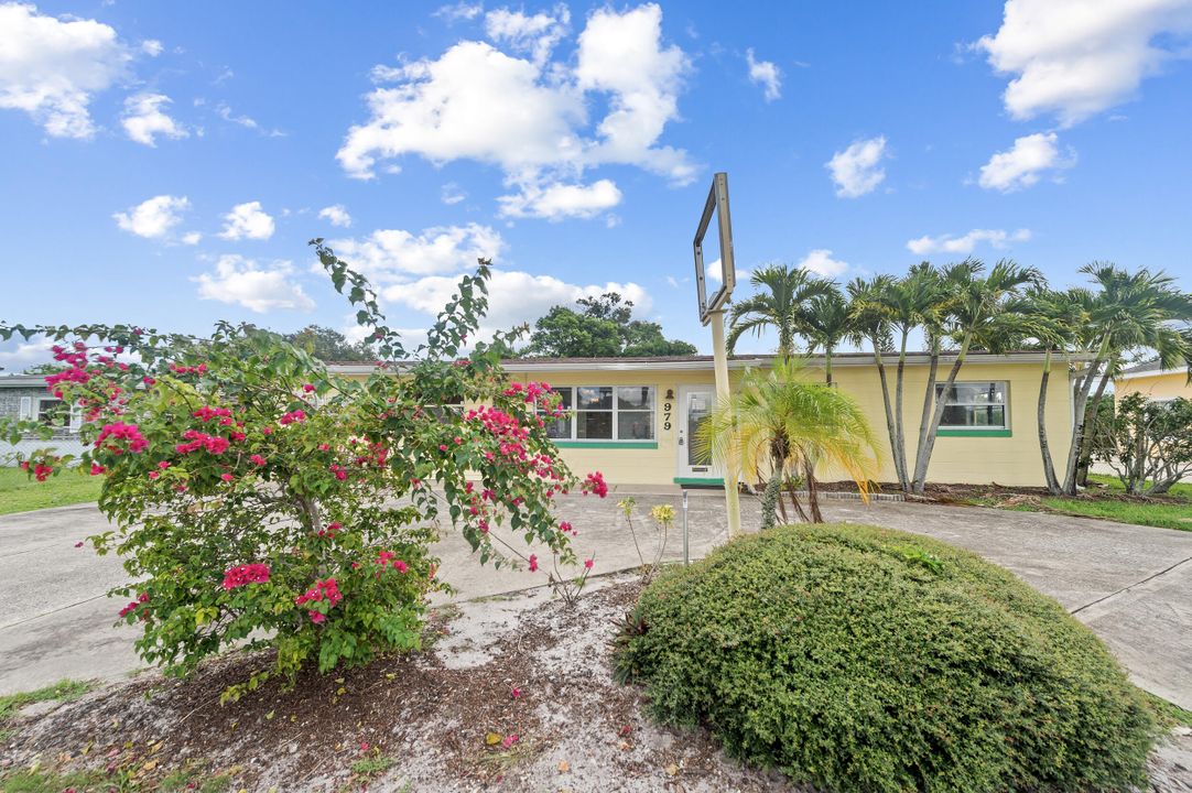 На продажу: $249,900 (0 спален, 0 ванн, 1152 Квадратных фут)