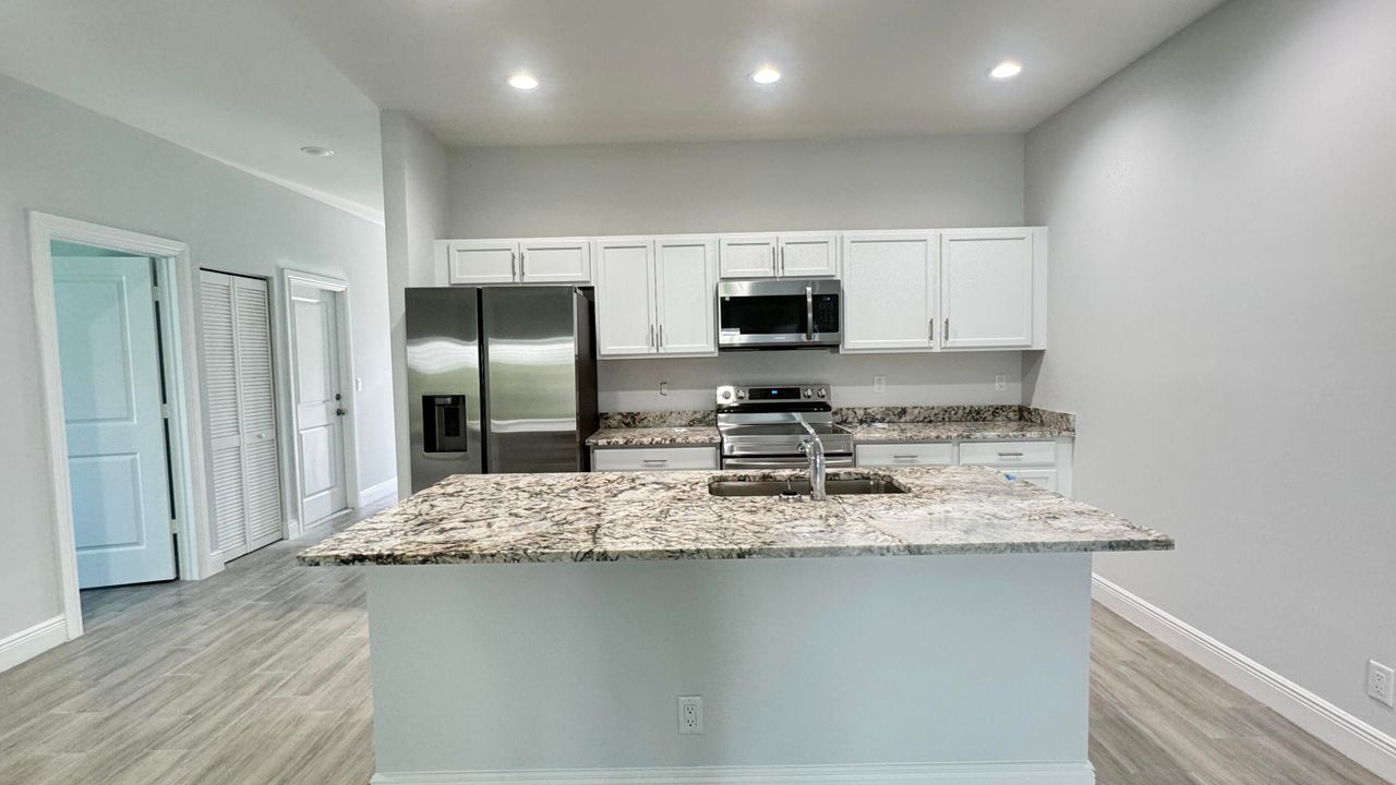 Active With Contract: $299,000 (3 beds, 2 baths, 1314 Square Feet)