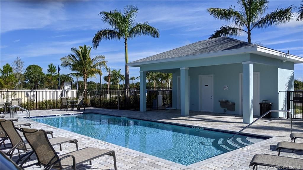 В аренду: $2,700 (3 спален, 2 ванн, 1485 Квадратных фут)