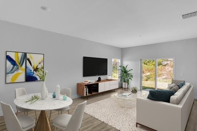 Active With Contract: $299,000 (3 beds, 2 baths, 1314 Square Feet)