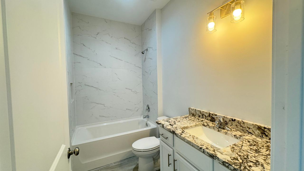 Active With Contract: $299,000 (3 beds, 2 baths, 1314 Square Feet)