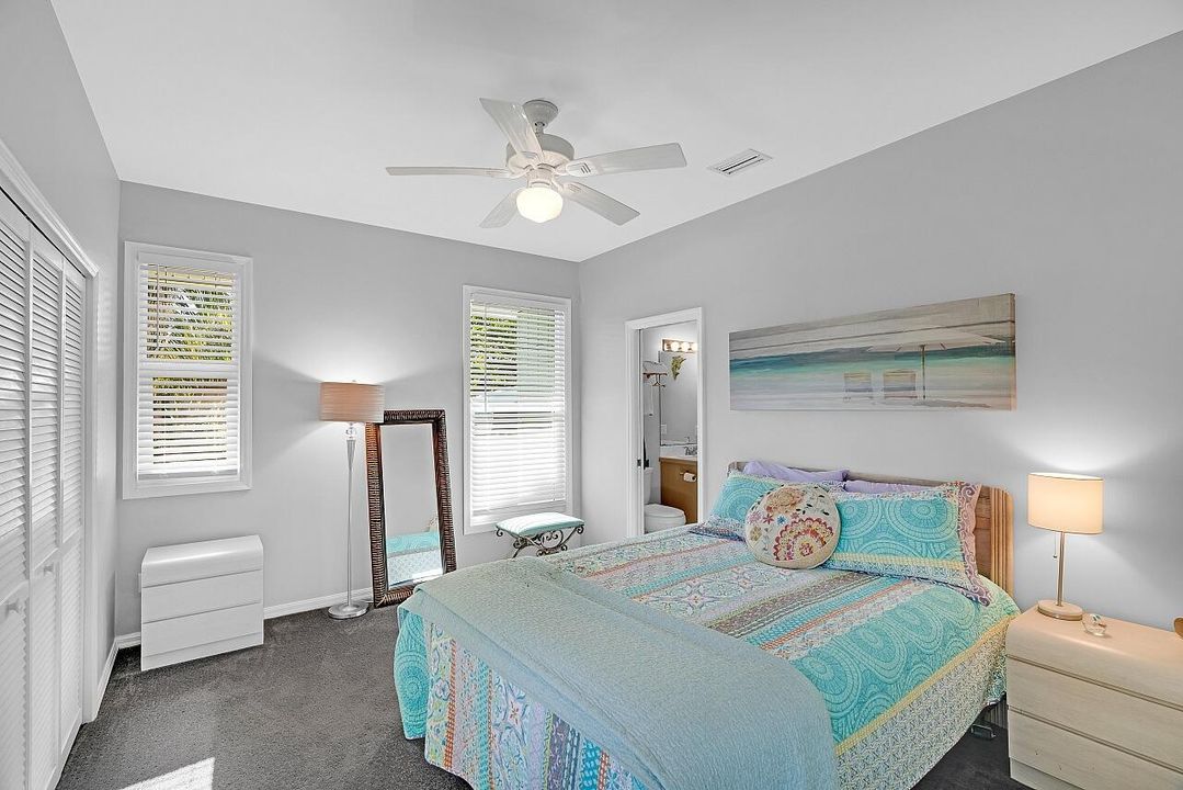 For Sale: $800,000 (3 beds, 2 baths, 1613 Square Feet)