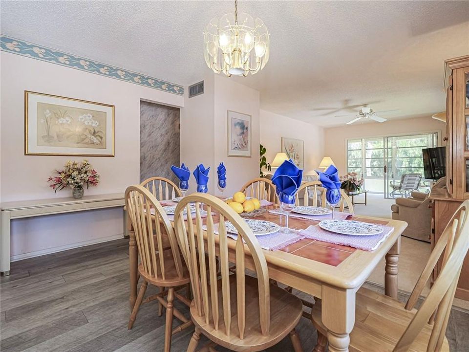 For Rent: $1,500 (2 beds, 2 baths, 1251 Square Feet)